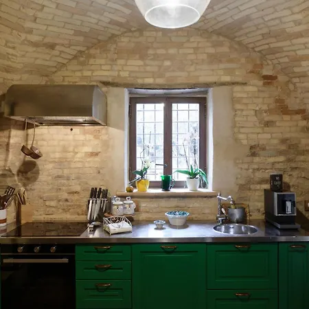 Edo Maison Apartment *