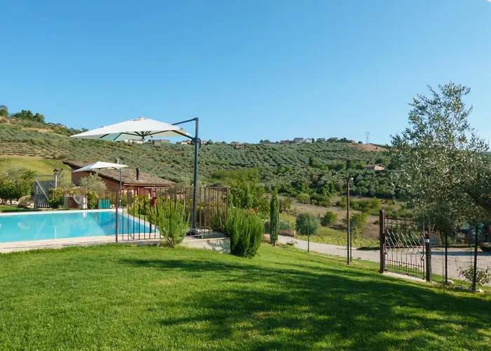 Edo Maison アパート Moscufo