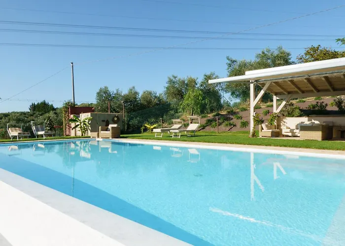 Edo Maison アパート *